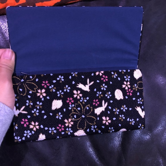 Lucky Rabbit Wallet - Picture 2 of 3